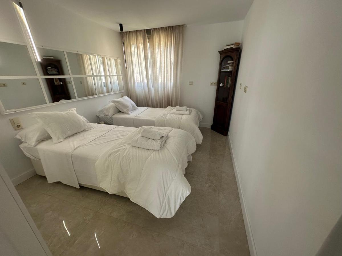Penthouse Puerta De Pedregalejo Apartment มาลากา ภายนอก รูปภาพ