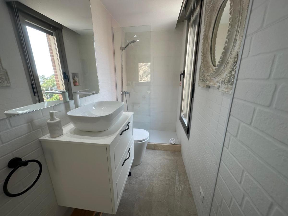 Penthouse Puerta De Pedregalejo Apartment มาลากา ภายนอก รูปภาพ